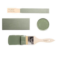 Load image into Gallery viewer, Carriage House