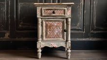 Load image into Gallery viewer, Latice Rose IOD Paint Inlay
